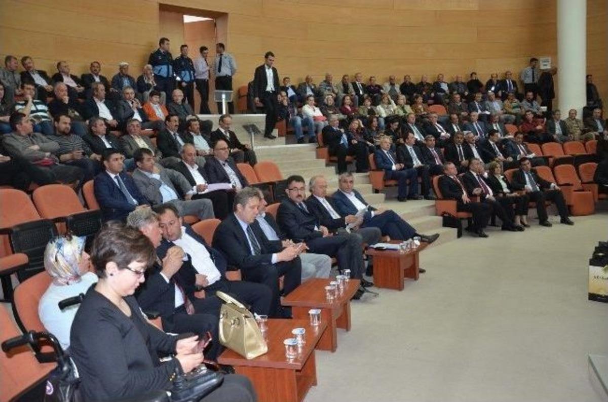 Akhisar Belediyesi Yeni D&ouml;nem İlk Meclis Toplantısı Yapıldı