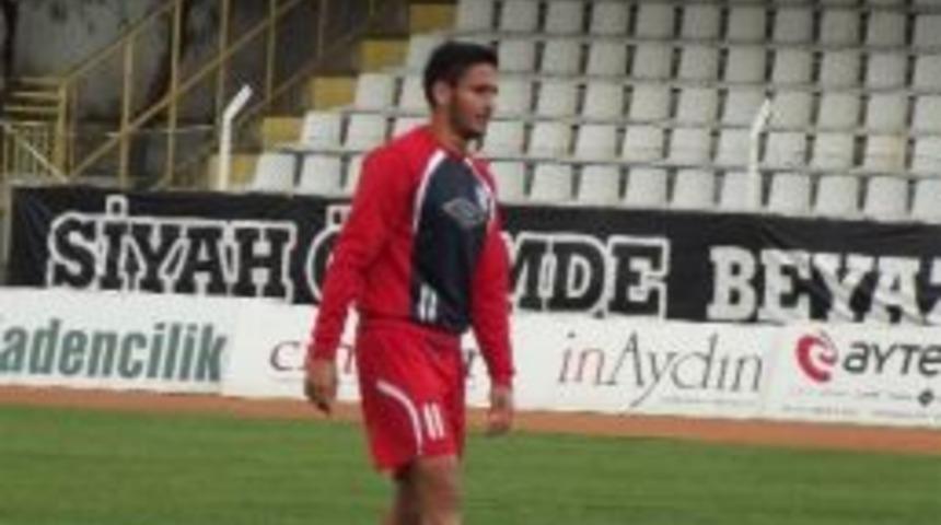 Yunuscan İki Yıllık İmzaladı