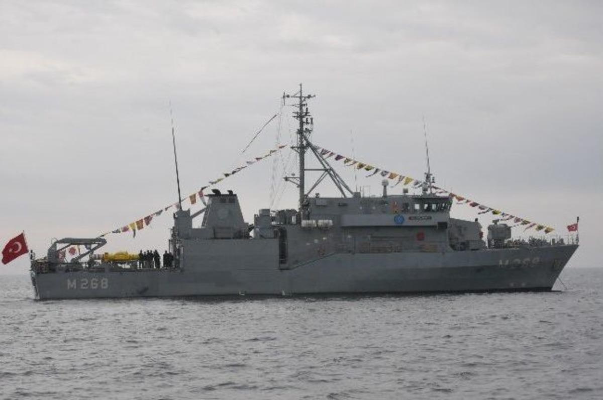 D&uuml;nyanın En Modern Mayın Avlama Gemisi 'tcg Ak&ccedil;akoca', Ak&ccedil;akoca Halkını Ağırladı