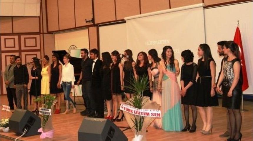 Yy&uuml;&rsquo;de Fl&uuml;t Konseri