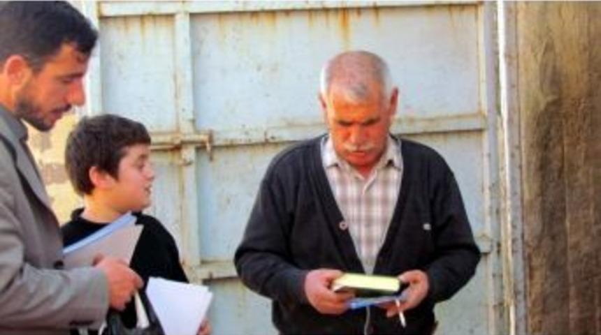 Siverek&rsquo;te 2 Bin 80 Adet Kur'an-ı Kerim Dağıtıldı