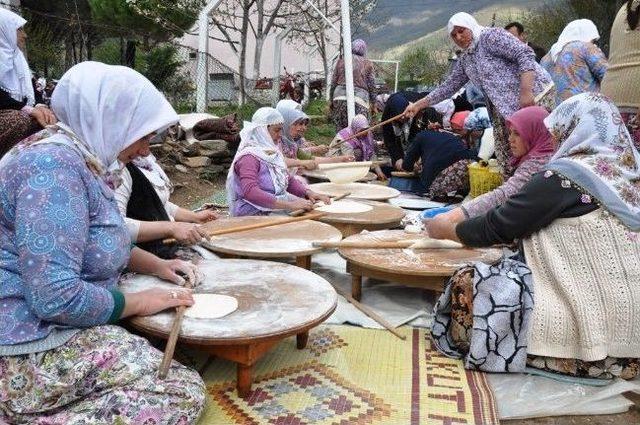 &Ouml;demiş te İlk Ma&ccedil;ı Dedeler Ve Nineler Yaptı 3