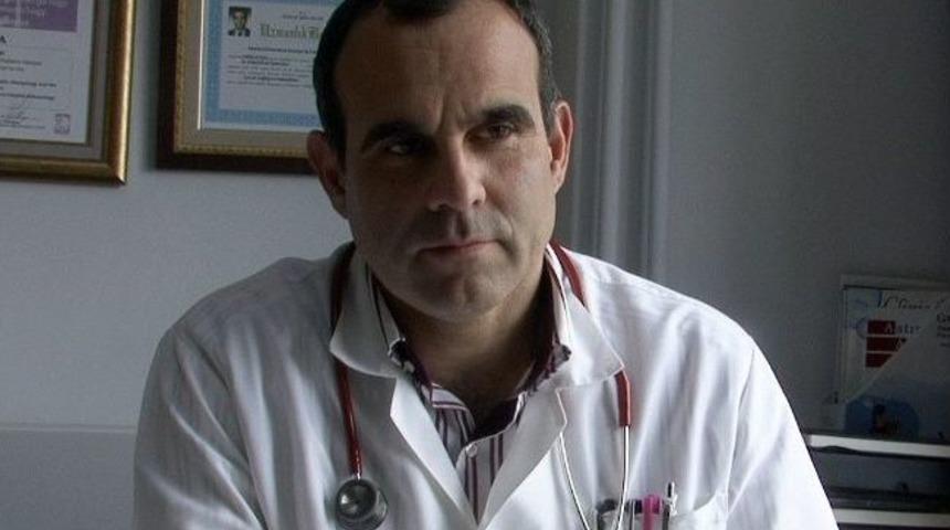 (&ouml;zel Haber) Uzmanlar 'polen Alerjisi' Ve 'alerjik Şok'a Karşı Uyarıyor