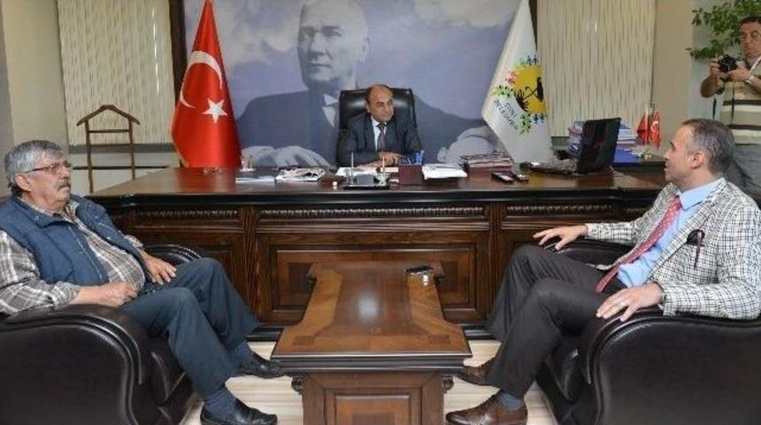 Başkan Hasan Arslan&rsquo;a Esnaf Desteği