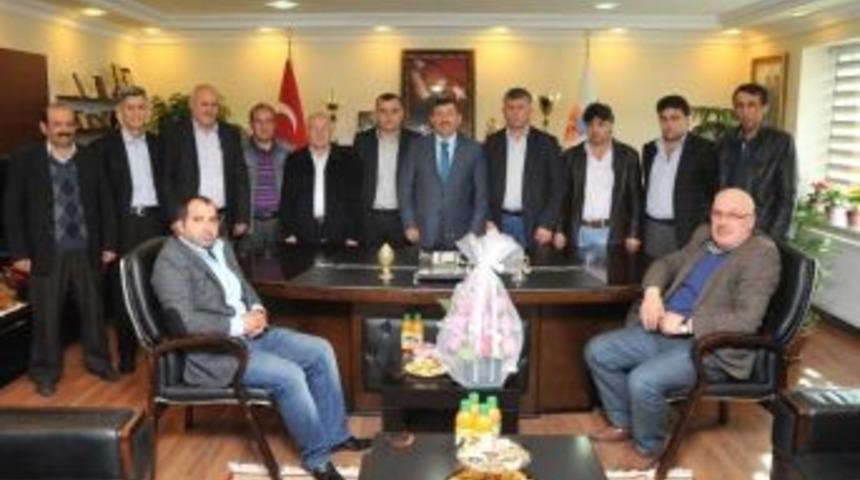 İspirliler&rsquo;den Başkan Karabacak'a Tebrik Ziyareti