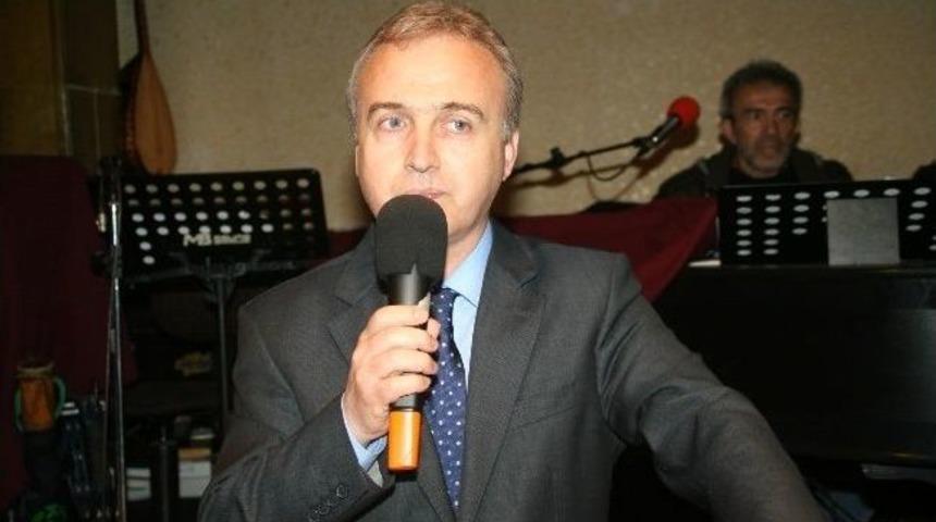 Devrek Ak Parti Teşkilatı Teşekk&uuml;r Yemeğinde Bir Araya Geldi