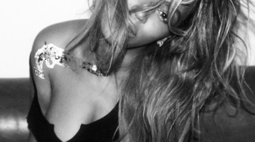 Beyonce'den Flash Tattoo koleksiyonu