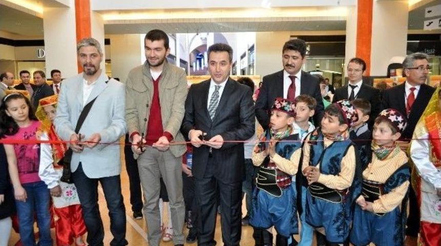 Kayseri Forum&rsquo;da Akıl Oyunları Sergisi A&ccedil;ıldı