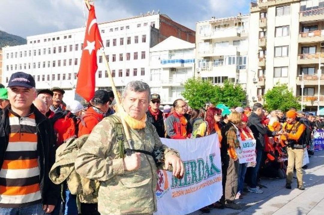 T&uuml;rkiye&rsquo;nin Farklı İllerinden Dağcılar Manisa&rsquo;da Buluştu