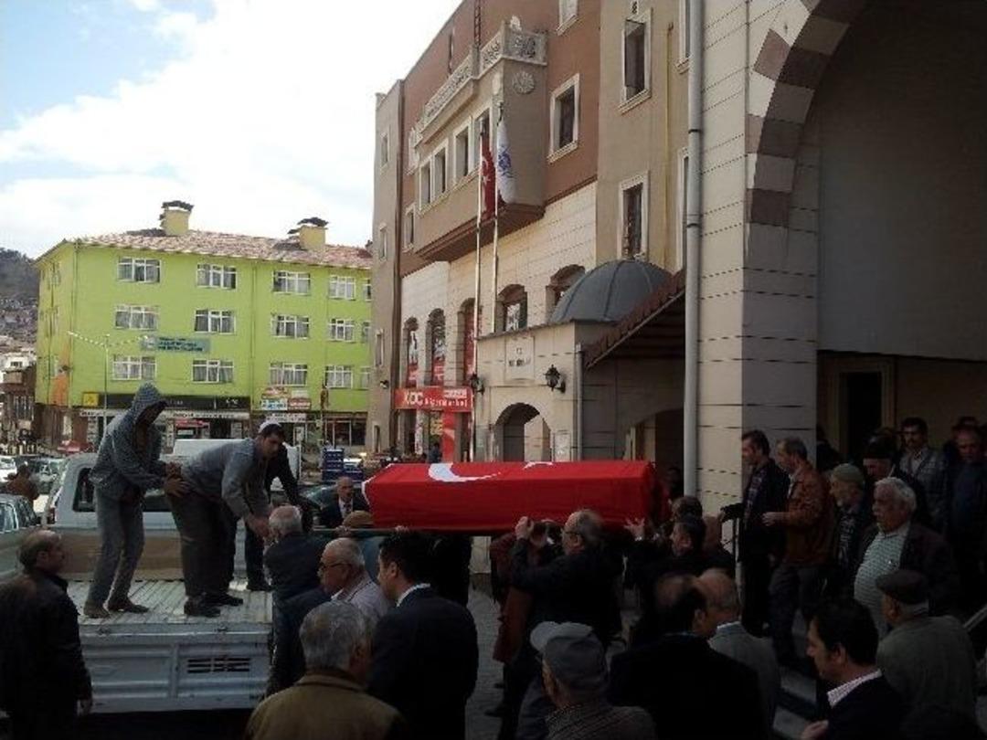 Kıbrıs Gazisi Albay Son Yolculuğuna Uğurlandı