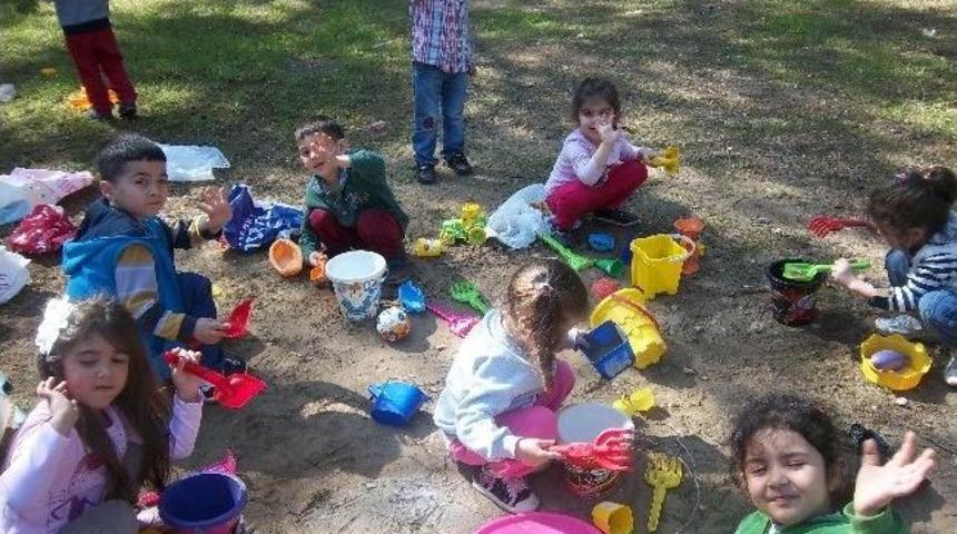 Miniklere Sorgun &Ccedil;amlığı'nda Ormancılık Dersi