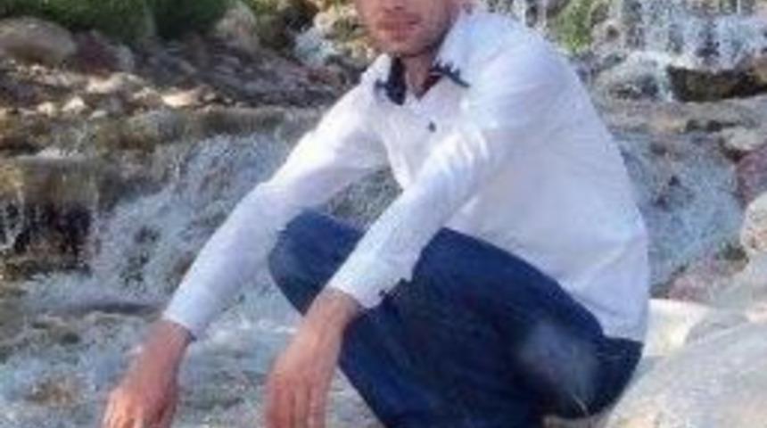 &Ouml;nce &Ouml;ld&uuml;r&uuml;ld&uuml;, Sonra Cesedi Yakıldı