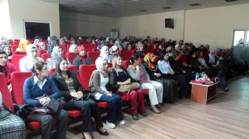 Kulp&rsquo;ta &Ccedil;ocuk Gelişimi Ve Eğitimi Semineri Verildi