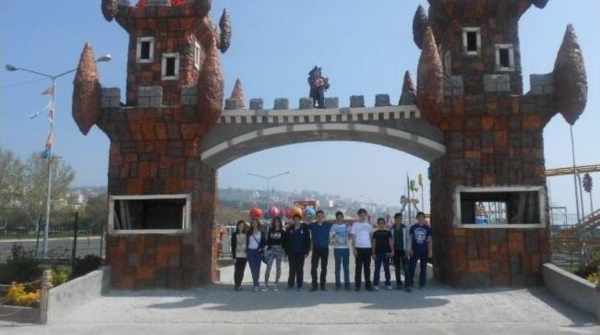 Başarılı &Ouml;ğrenciler Tekirdağ Gezisi İle &Ouml;d&uuml;llendirildi