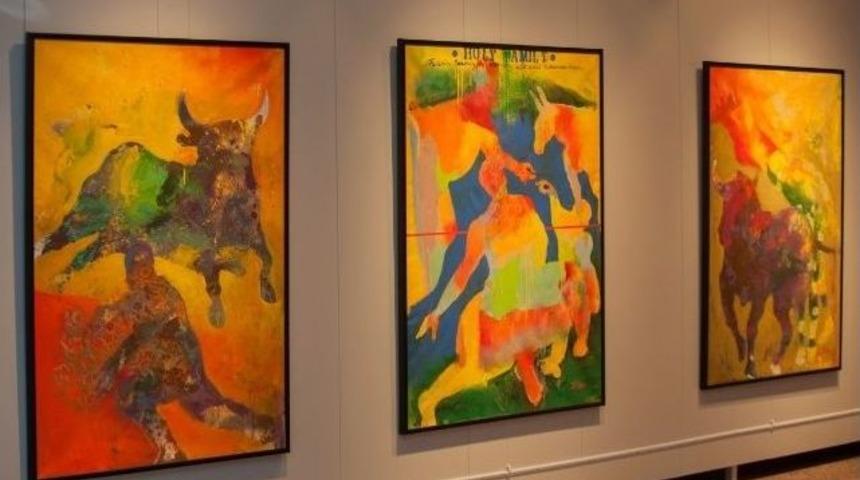 Tosun Bayraktaroğlu'nun İlk Kişisel Sergisi K&uuml;&ccedil;&uuml;k&ccedil;ekmece'de