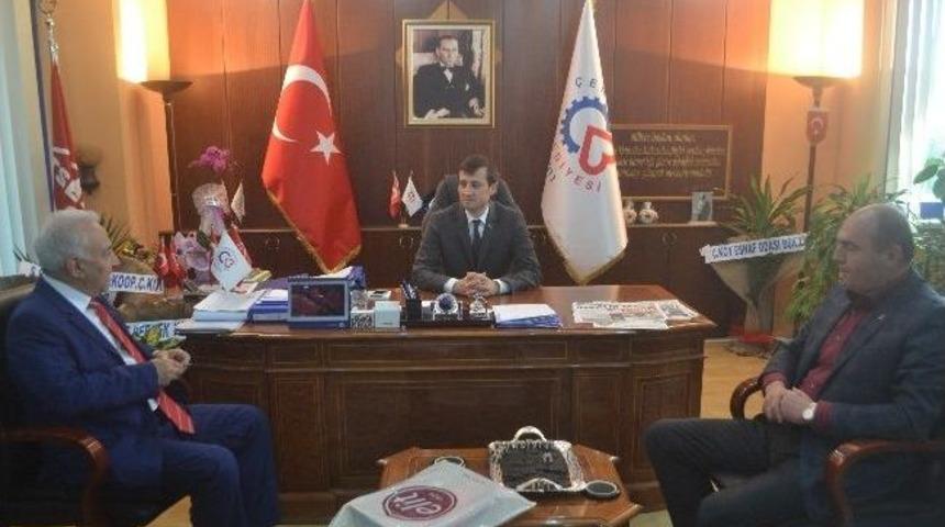 Ak Parti&rsquo;den Chp&rsquo;li Akay&rsquo;a Hayırlı Olsun Ziyareti