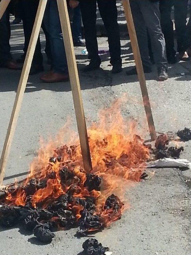 Mısır B&uuml;y&uuml;kel&ccedil;iliği &Ouml;n&uuml;nde &ldquo;idam Sehpası&rdquo; Kuruldu 1