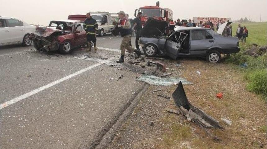 Şanlıurfa'da Trafik Kazası: 1 &Ouml;l&uuml;, 6 Yaralı