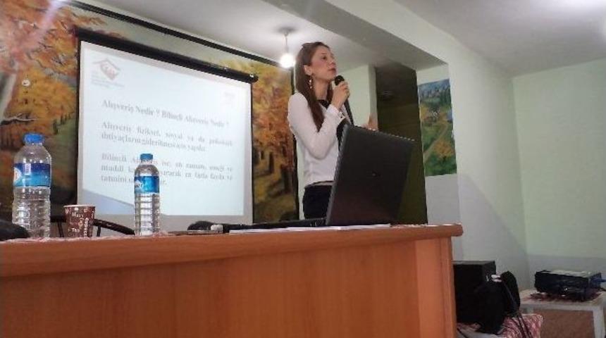 Varto&rsquo;da &ldquo;gen&ccedil;liğe İlk Adımlar Ve Ergenlikte Arkadaş Se&ccedil;imi&rdquo; Semineri