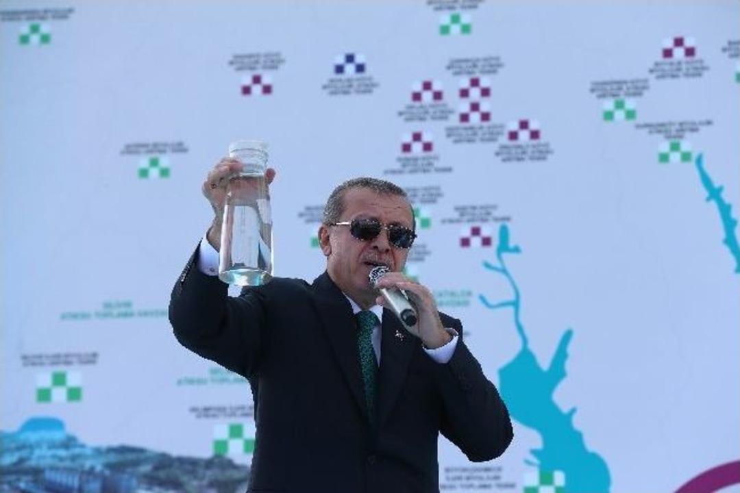 Başbakan Erdoğan: &ldquo;anayasa Mahkemesi'nin Yaptığı Siyasete, İdareye Bir M&uuml;dahaledir&rdquo;