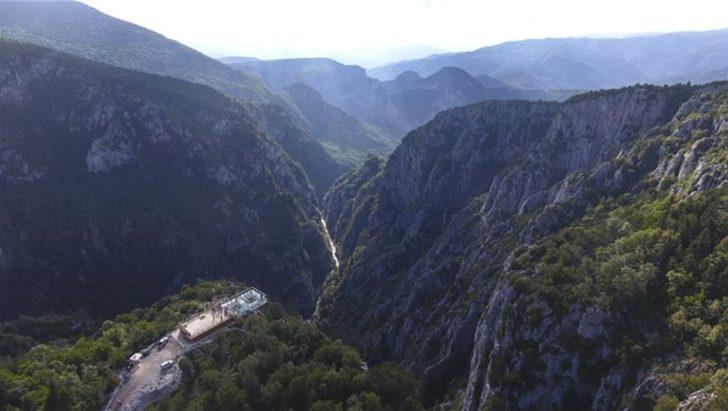 450 metre yüksekte görenleri büyülüyor G5