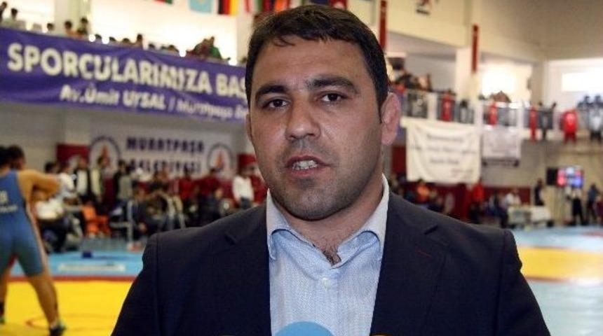 17. Uluslararası Yıldızlar Zafer Kupası Devam Ediyor