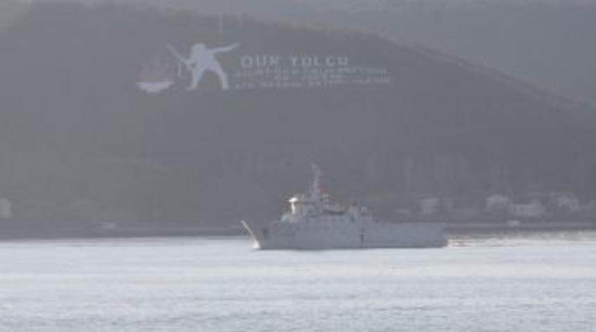 Fransız Savaş Gemisi Çanakkale Boğazı'ndan Geçti