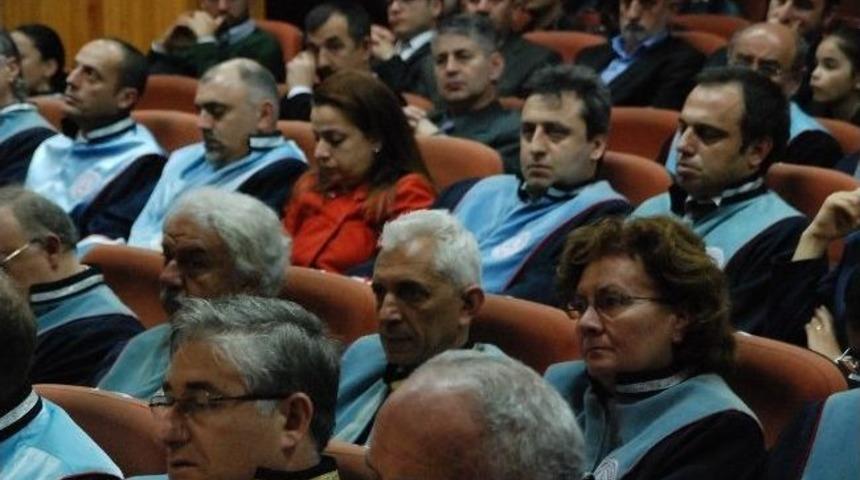 Şair-yazar Ebubekir Eroğlu&rsquo;ya Fahri Doktora Payesi Takdim Edildi