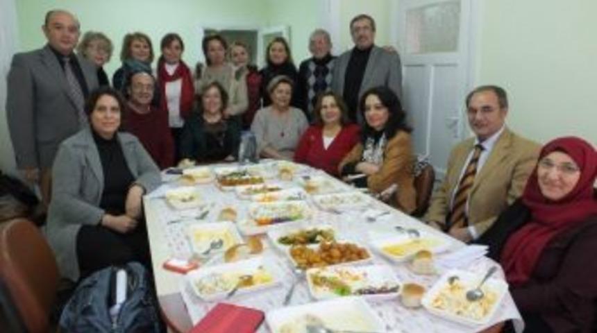 Esab &Uuml;yelerinin Mantı Ziyafeti