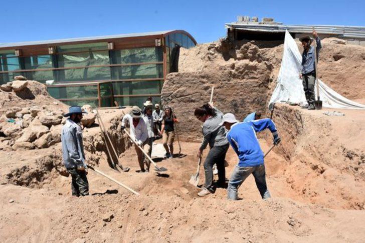 Bilim insanlarını heyecanlandıran Ayanis'te kazılar sürüyor  G4