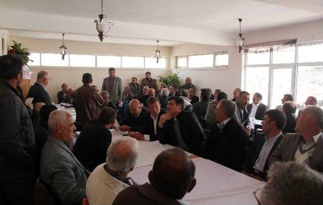 Ağbaba, Arguvan’da Muhtarlarla Bir Araya Geldi 1