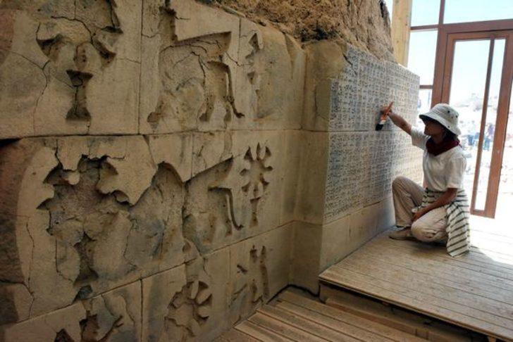 Bilim insanlarını heyecanlandıran Ayanis'te kazılar sürüyor  G1