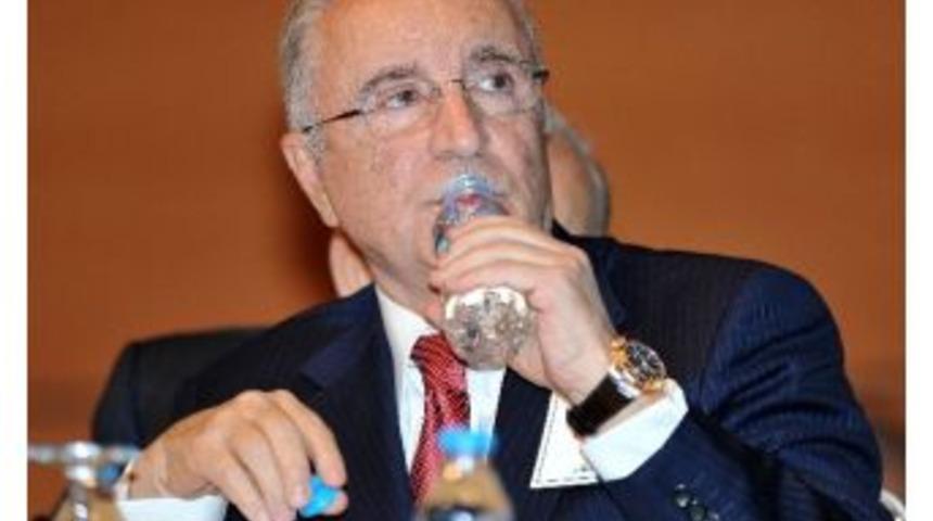Aysal: &ldquo;mali A&ccedil;ıdan Sıkıntılı G&uuml;nler Geride Kalmıştır&rdquo;