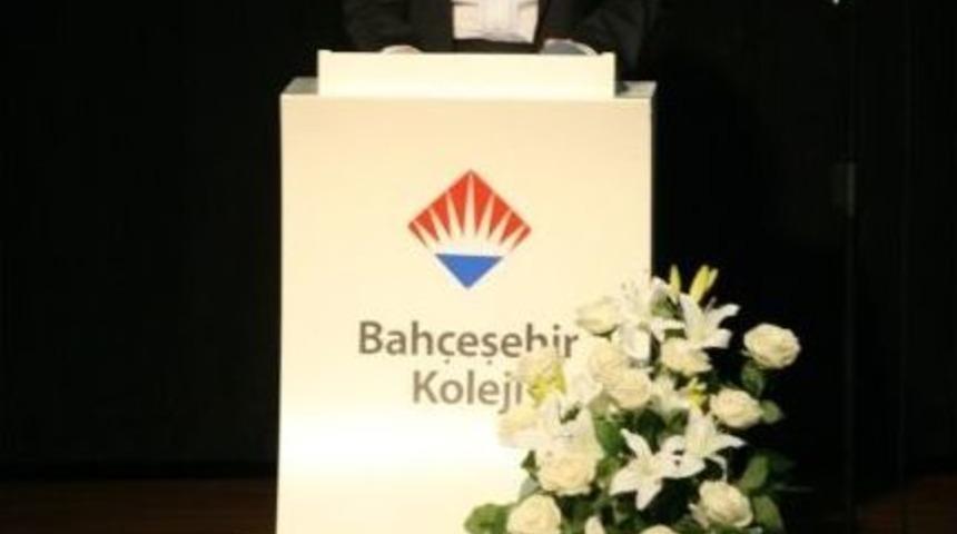 Eğitim Sisteminde &ldquo;21. Y&uuml;zyıl Becerileri&rdquo; Semineri İzmir'de Yapıldı