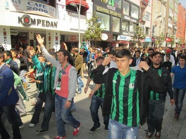 Tatangalardan &ldquo;hen&uuml;z &Ouml;lmedik&rdquo; Y&uuml;r&uuml;y&uuml;ş&uuml; 1