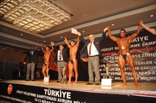 Türkiye Vücut Geliştirme Ve Fıtness Şampiyonası Sona Erdi