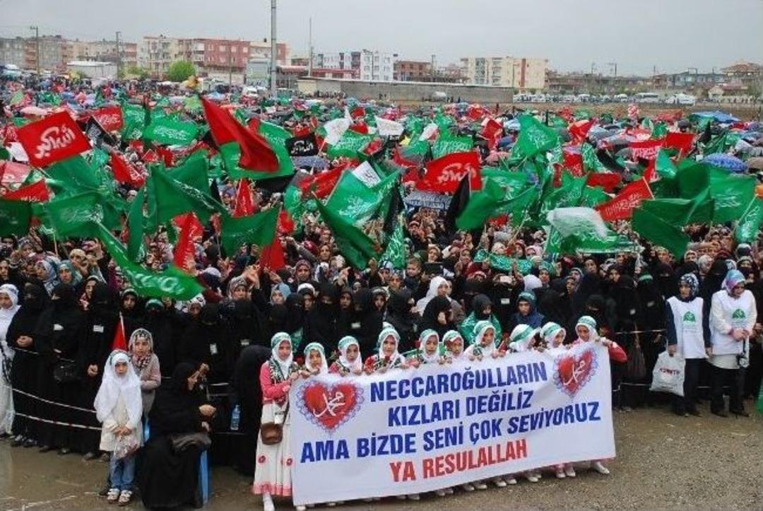 Batman'da Kutlu Doğum Mevlid Etkinliği B&uuml;y&uuml;k Coşku İle Kutlandı