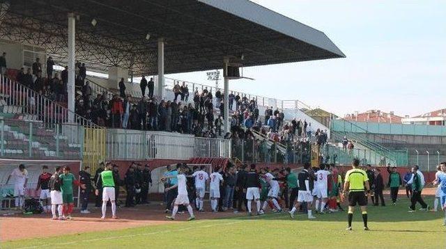 Yalova da Olaylı Maç 1