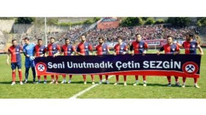 Kömürsporlu Futbolcular 'çetin Sezgin'i Unutmadı