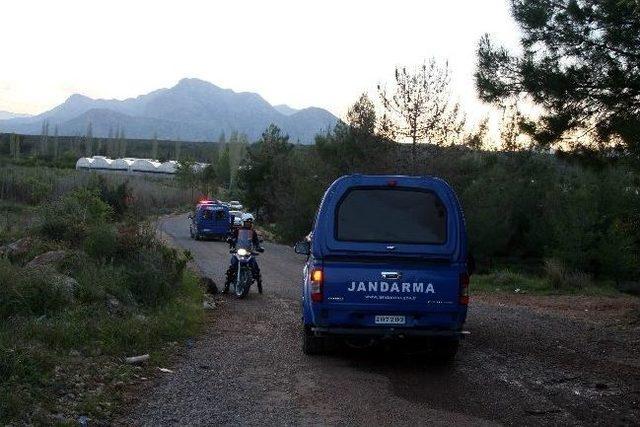 Antalya'da Kaybolan Küçük Çocuğun Cesedine Ulaşıldı