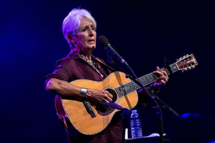 Joan Baez İstanbul'da son kez konser verdi G3