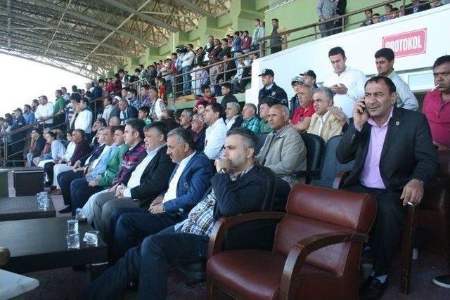 Çevik Kuvvet Gölgesinde Maç 2