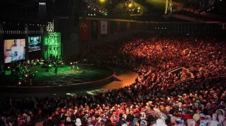 K&uuml;&ccedil;&uuml;k&ccedil;ekmece&rsquo;de 10 Bin Kişilik Kutlu Doğum Haftası Etkinliği