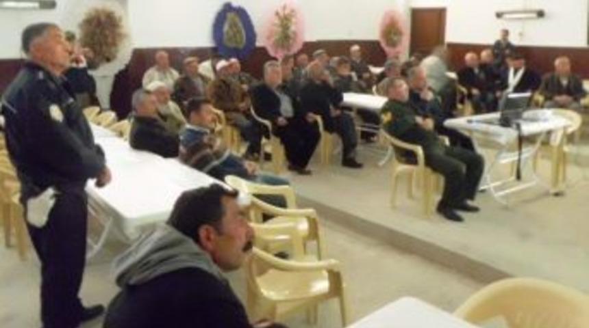 Jandarmadan Trakt&ouml;r S&uuml;r&uuml;c&uuml;lerine Seminer