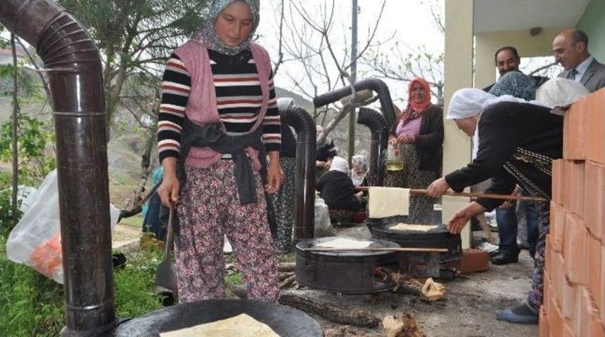 Demirci Sevin&ccedil;ler&rsquo;de Yağmur Duası Yapıldı