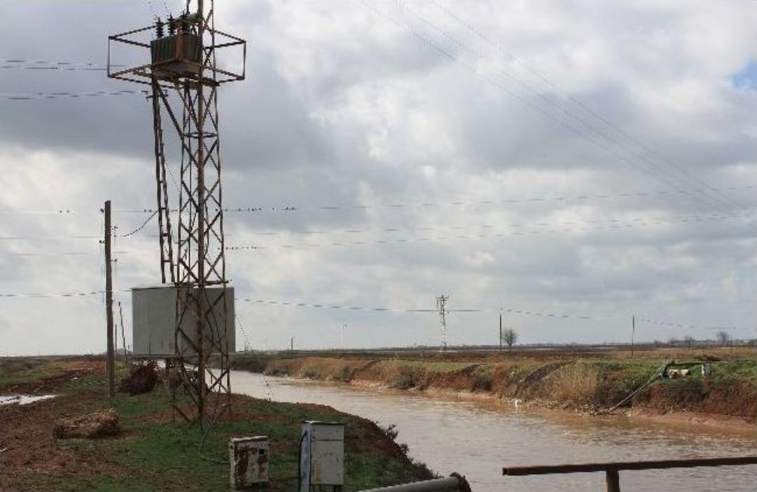 (&ouml;zel Haber) Bilin&ccedil;siz Sulama Yer Altı Sularını Kurutuyor