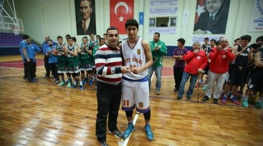 Yıldız Erkekler Anadolu Şampiyonası Sona Erdi