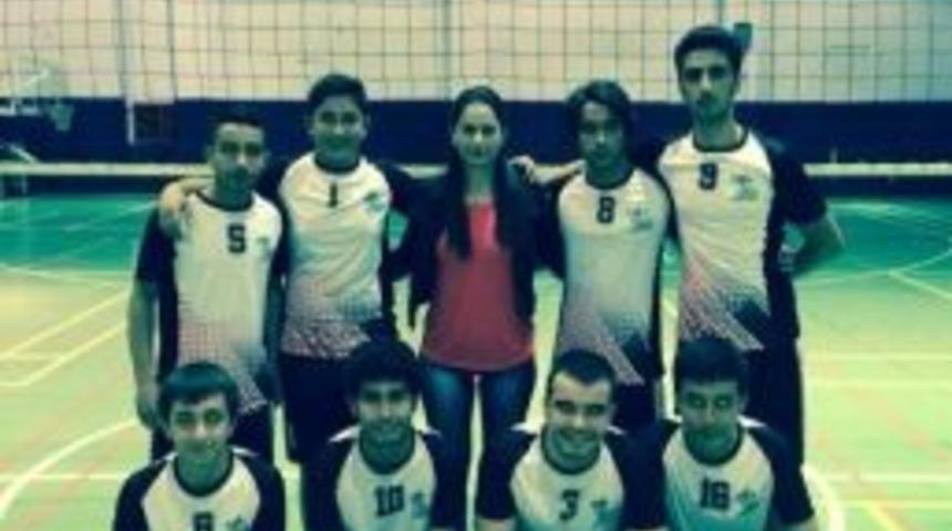 Voleybolculara "hırsız" Şoku