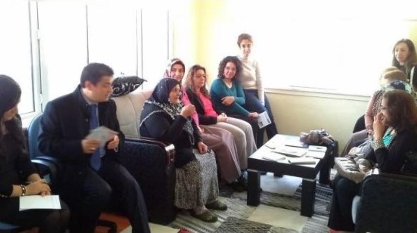 P&uuml;t&uuml;rge Hanım Evinde Sağlık Eğitimleri Başladı