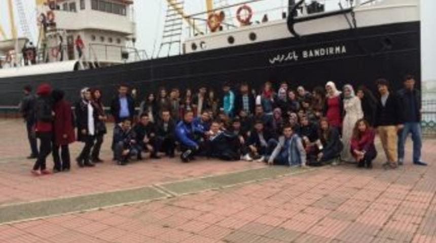 B&uuml; Tarih Yaşam Topluluğu Karadeniz Turunu Katıldı